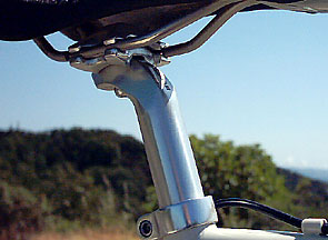 Nitto seatpost detail