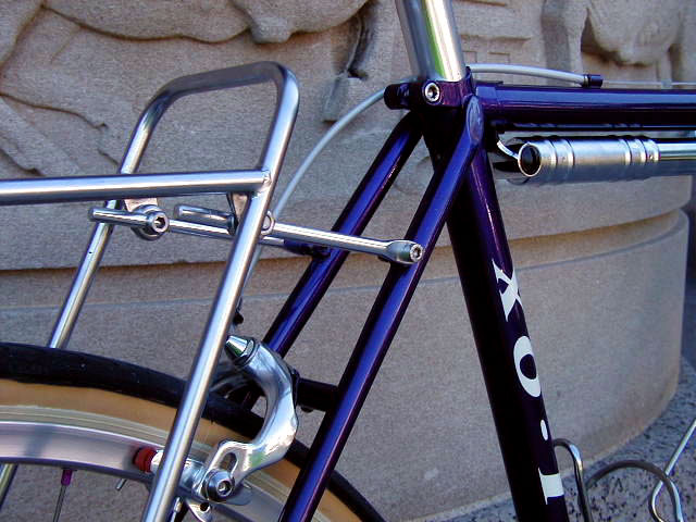 Bridgestone XO-1 - seat tube rack detail