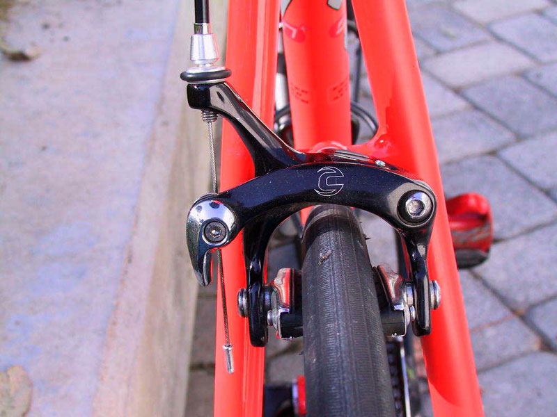 Specialized Allez - rear brake detail