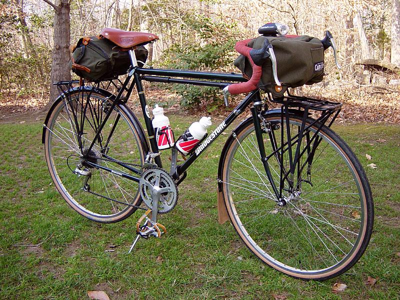 Bridgestone RB-T - front quarter view