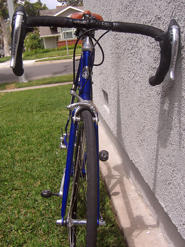 Schwinn Paramount - head-on view