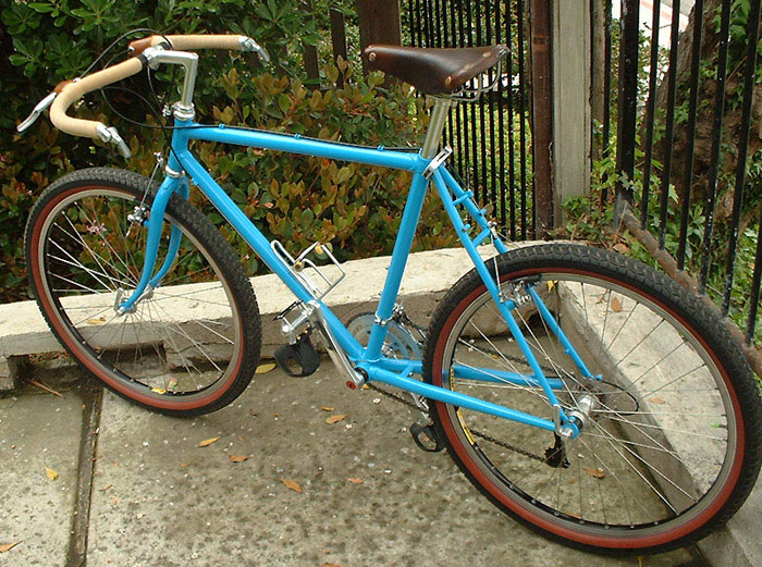 1985 Specialized Stumpjumper - non drive side view