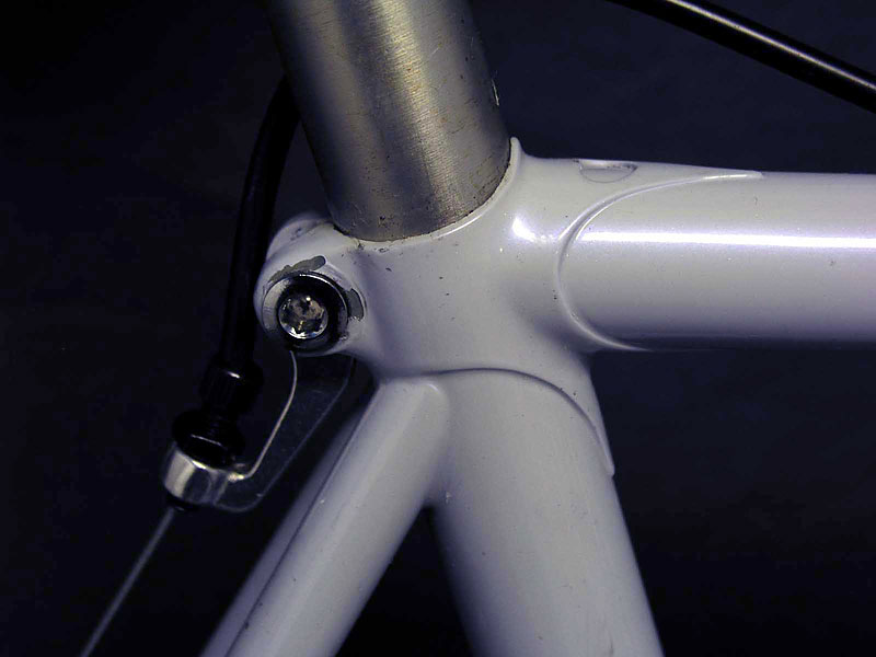 Jim Redcay Sports-Tourer - seat lug detail