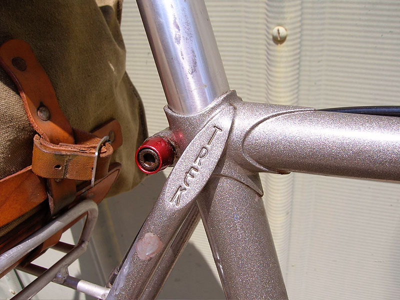 Trek 420 - seat lug detail