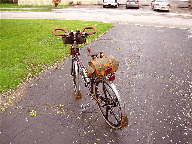 Specialized Crossroads "Bea" - rear quarter view