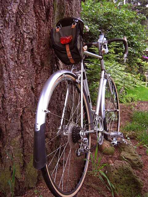 Motobecane Grand Record - rear quarter view