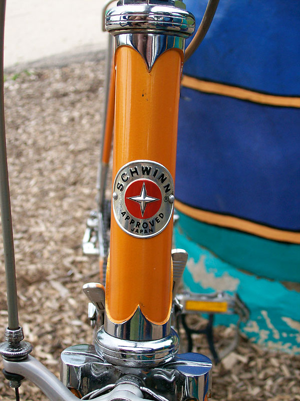 Schwinn Volare - Headtube detail