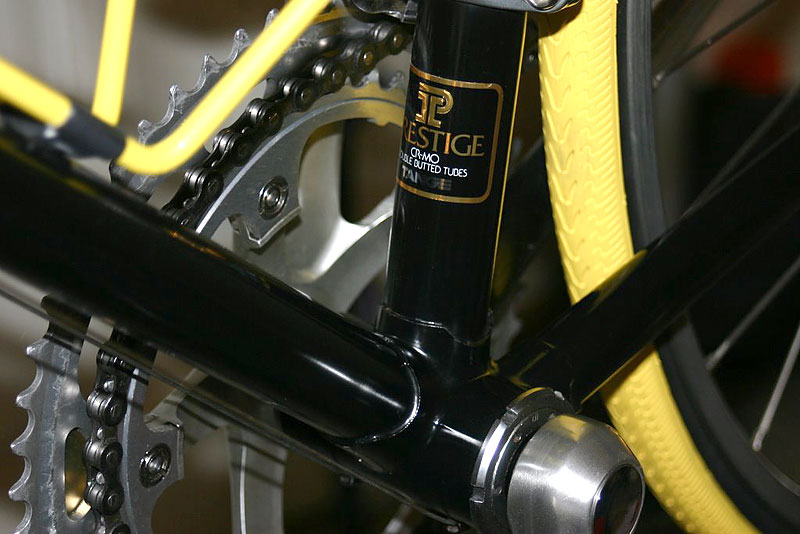 Panasonic DX-5000 - bottom bracket detail