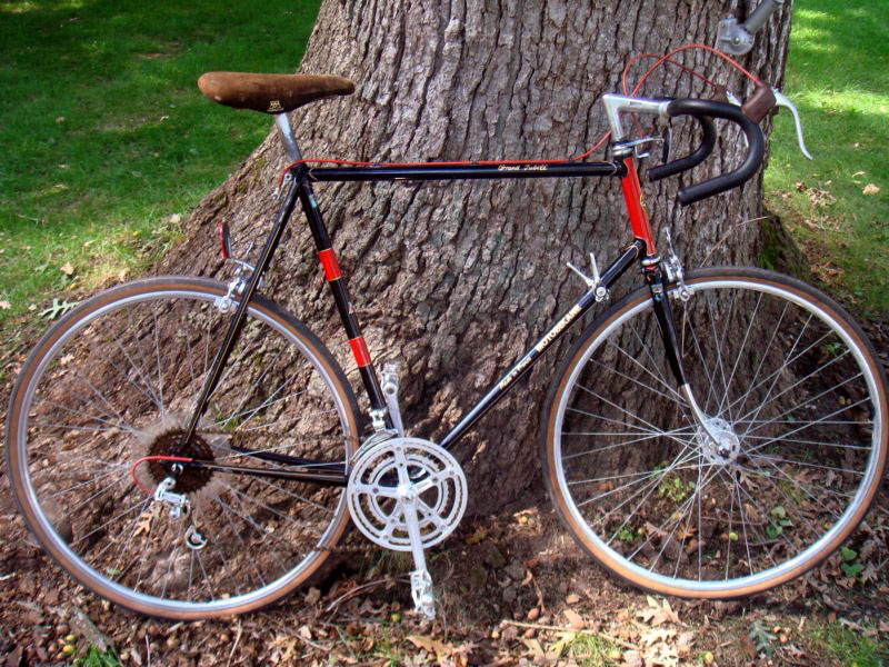 Motobecane Grand Jubilee - driveside view