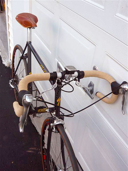 Specialized Allez - top-down front angle view