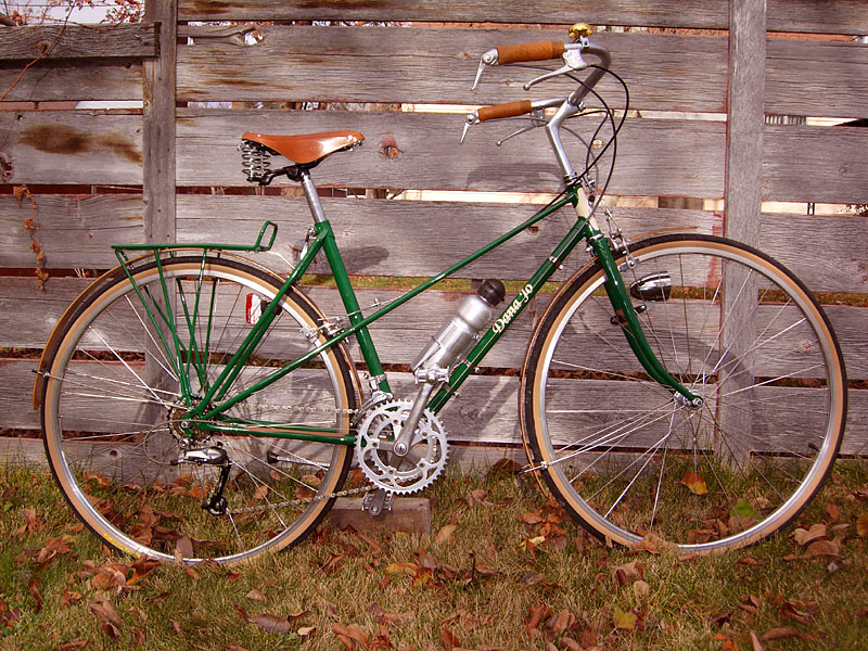 Univega Mixte - side view