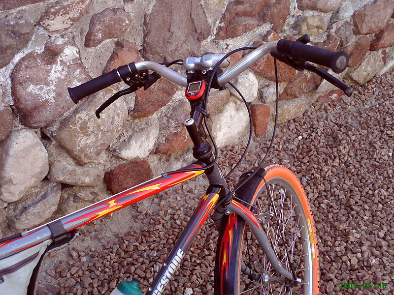 Bridgestone MB-4 - front end detail