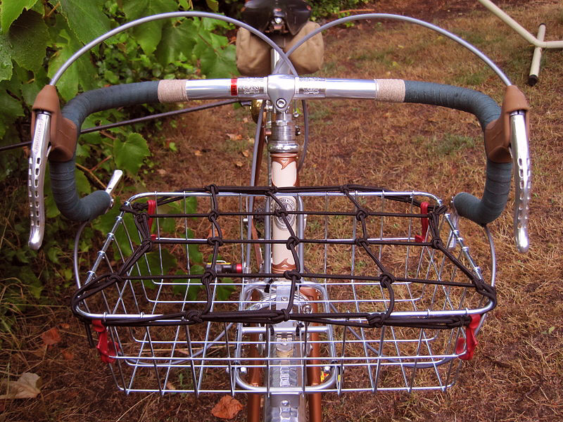 Rivendell A.  Homer Hilsen - basket and rack detail