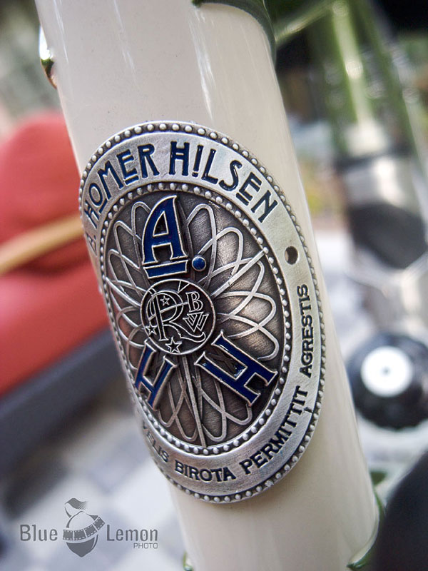 Rivendell A. Homer Hilsen - headbadge detail