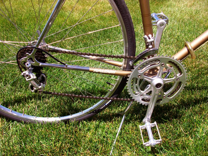 Raleigh International - drivetrain detail