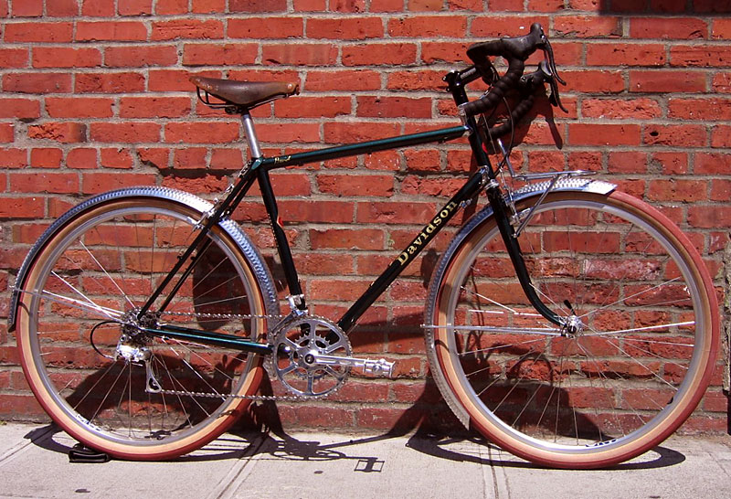 Davidson 650B Rando -  side view