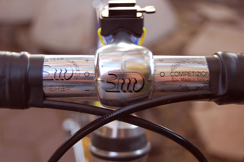 Vitus 992 - stem and bars detail