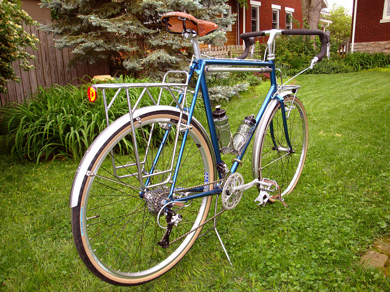 Swearingen Retro Tourer - rear angle view