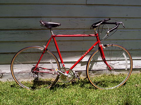 Trek 400 - driveside view