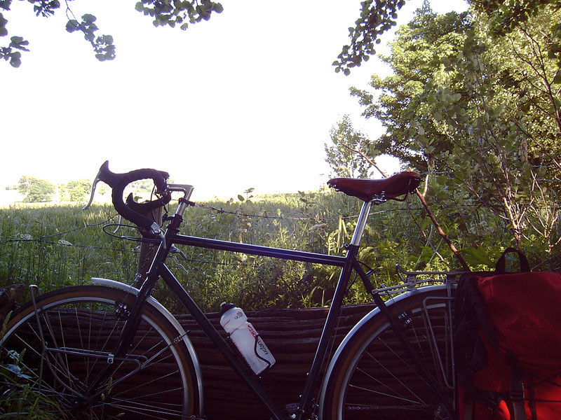 Saracen Custom Tourer - out in the field