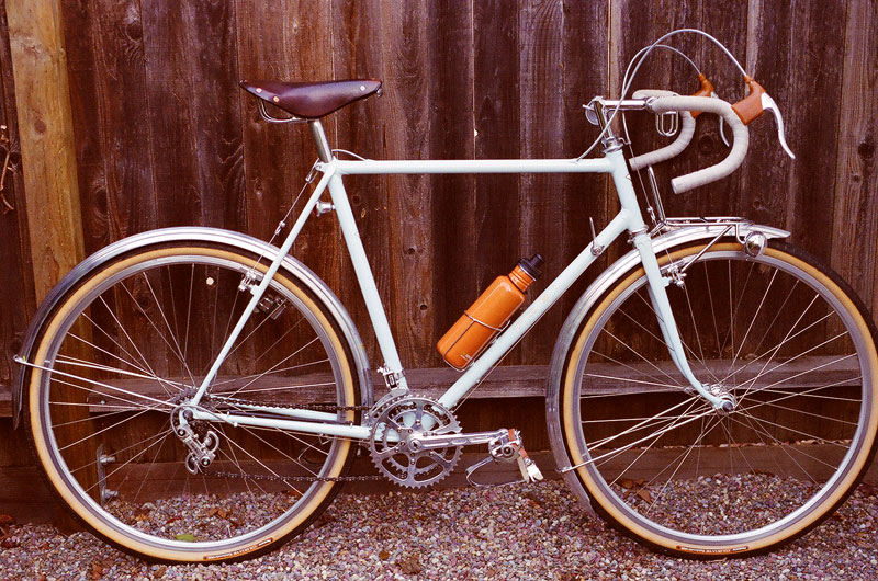 Toei Randonneur - side view