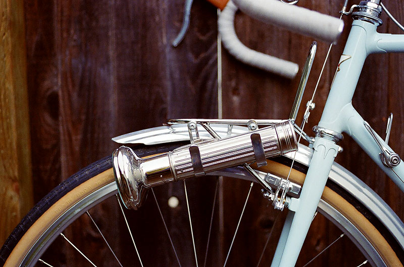 Toei Randonneur - front rack and light rig