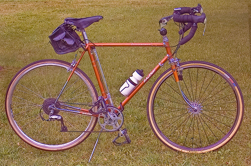 Raleigh International - side view