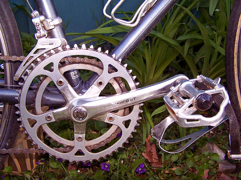 Sekai 2400 - crankset detail