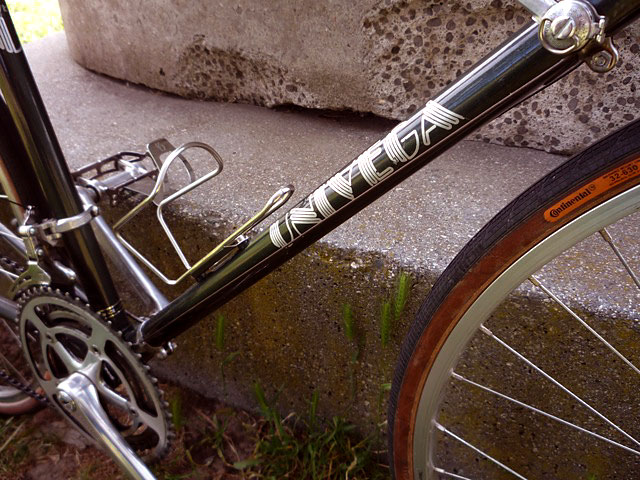 Univega Viva Touring - Downtube detail