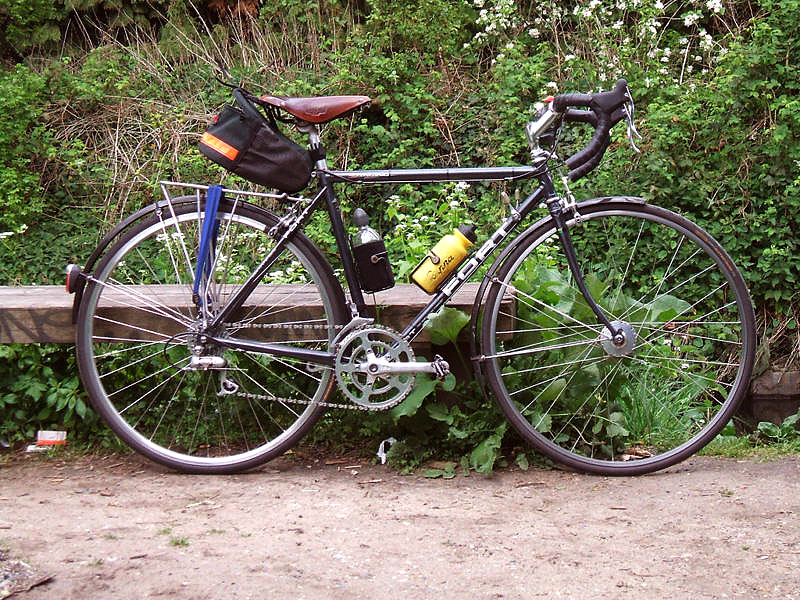 Fort Touring Audax - driveside view