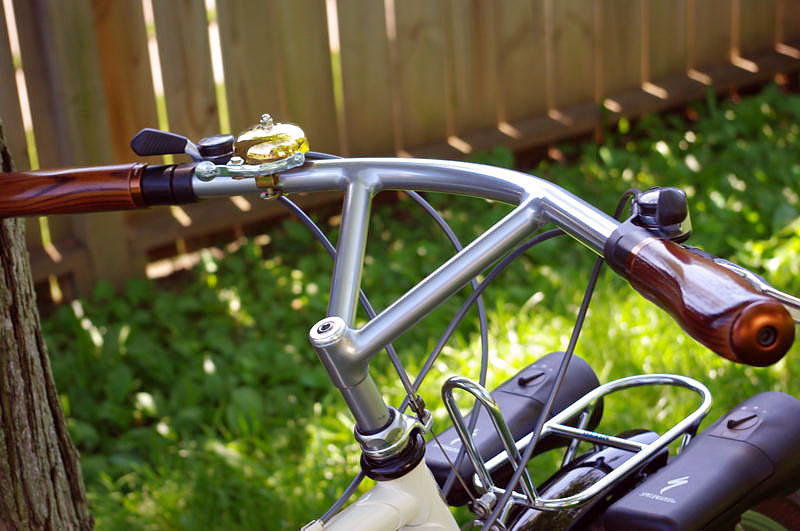 Bridgestone MB-1 - bullmoose bars detail