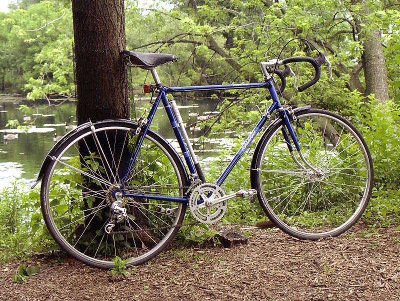 Raleigh Grand Prix - side view