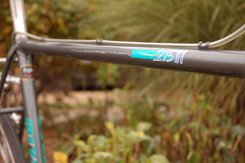 Miyata 215st - top tube