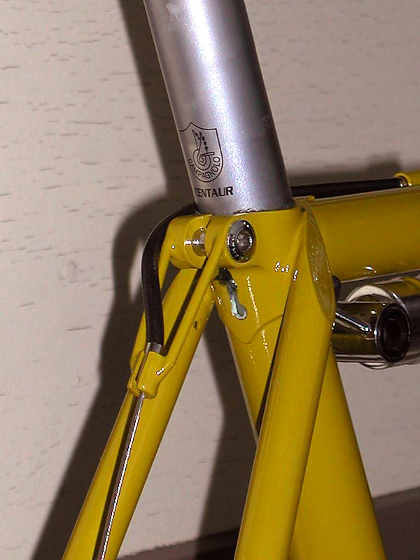 Ebisu - seat lug detail