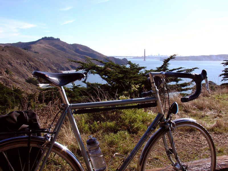 Rivendell Romulus - GG Bridge & San Francisco background