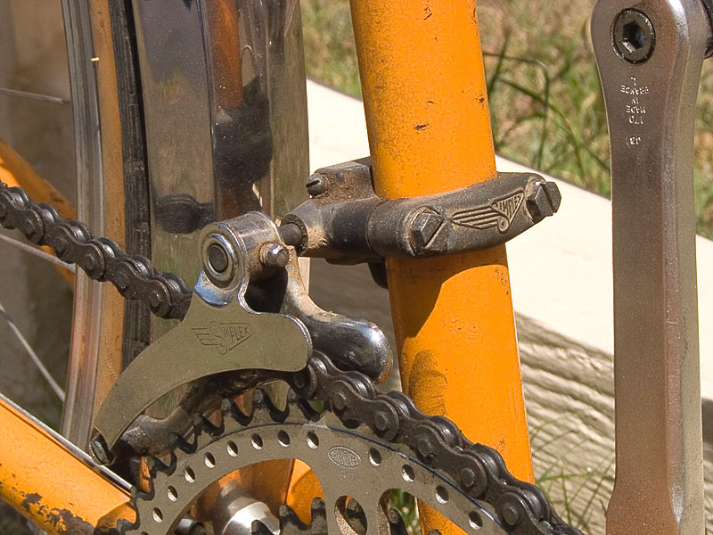 Peugeot PE-8 650B Conversion -  Simplex front derailleur