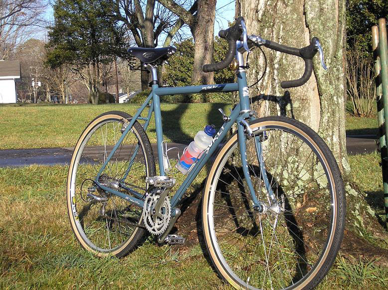 Surly Long Haul Trucker - front quarter view