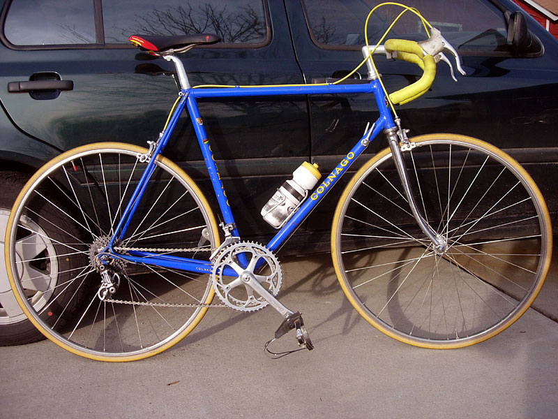 Colnago - side view