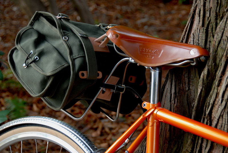 Rivendell Rambouillet - bag, saddle, uplift & seat cluseter detail