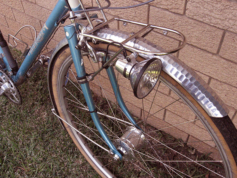 Rivendell Bleriot - front end detail with rack and light