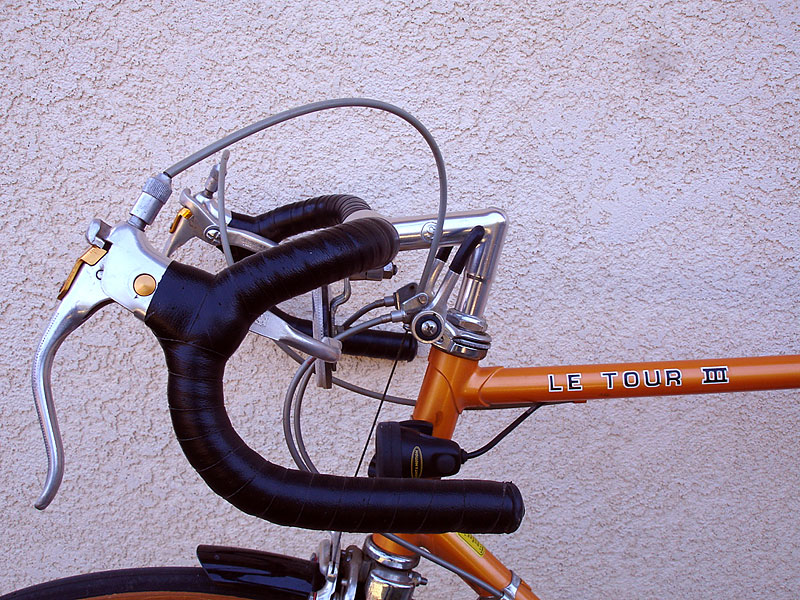 Schwinn Le TourIII - cockpit detail