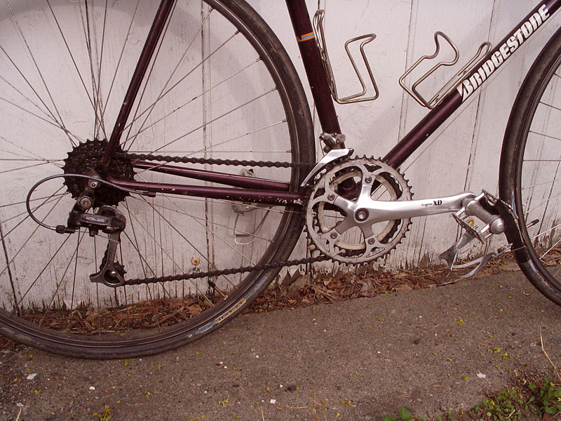 Bridgestone RB-2 - drivetrain detail