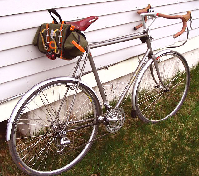 Trek 620 - rear quarter view