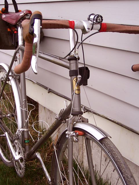 Trek 620 - front quarter detail