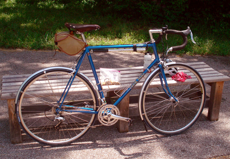 Trek 500 - side view