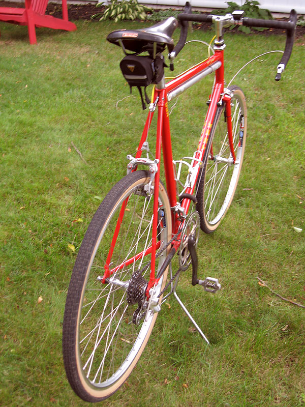 Trek 460 650B Conversion - rear quarter view