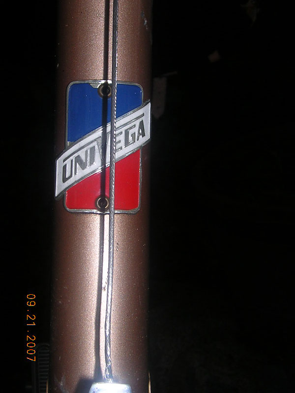 Univega Gran Turismo - headbadge