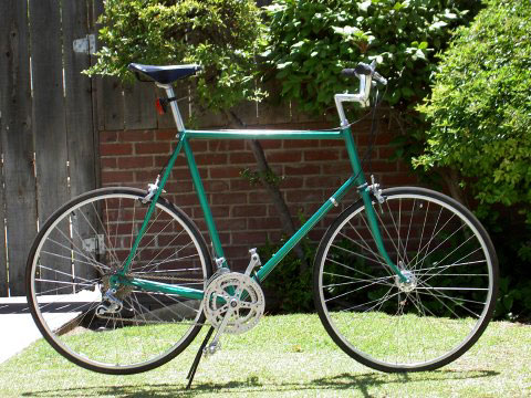 Trek 500 - side view