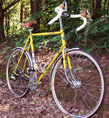 Peugeot - front quarter view