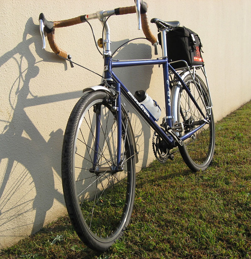 Bridgestone MB-2 - front quarter view